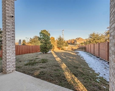 5317 Squeezepenny Lane - Photo Thumbnail 15