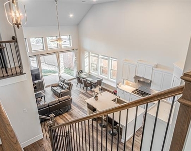 5317 Squeezepenny Lane - Photo Thumbnail 5