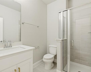 13050 Scissortail Drive - Photo Thumbnail 14