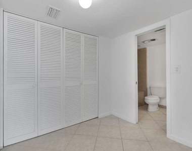 750 N Ocean Boulevard - Photo Thumbnail 19