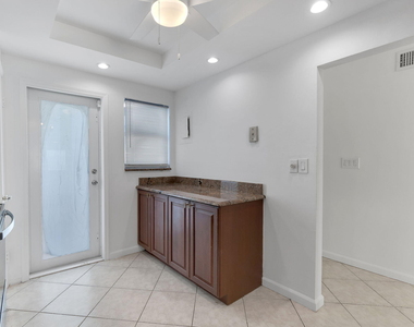 750 N Ocean Boulevard - Photo Thumbnail 14