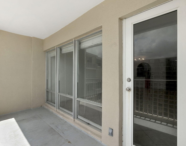 750 N Ocean Boulevard - Photo Thumbnail 4