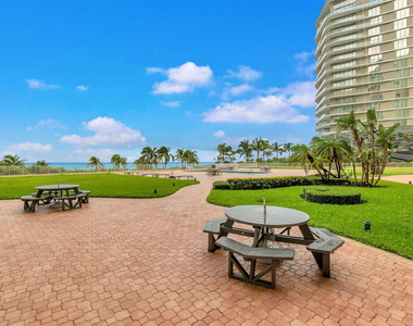 750 N Ocean Boulevard - Photo Thumbnail 45