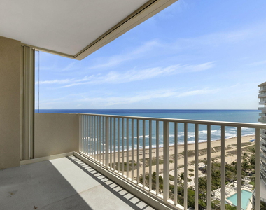 750 N Ocean Boulevard - Photo Thumbnail 3