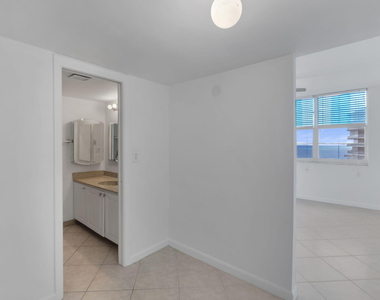750 N Ocean Boulevard - Photo Thumbnail 20