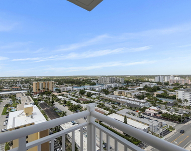 750 N Ocean Boulevard - Photo Thumbnail 6