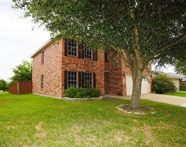 4006 Collin Court - Photo Thumbnail 1