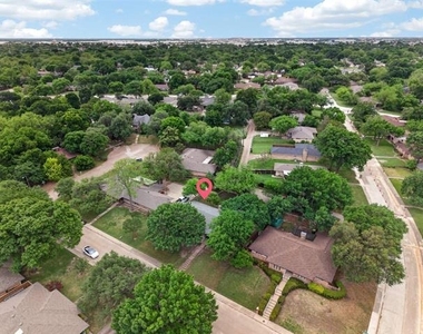 3204 Greenbriar Lane - Photo Thumbnail 21
