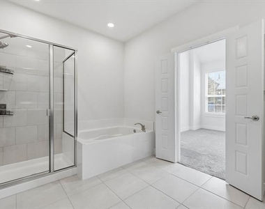 2419 Magalia Lane - Photo Thumbnail 22