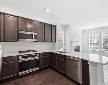 2419 Magalia Lane - Photo Thumbnail 12