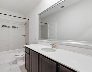 2419 Magalia Lane - Photo Thumbnail 30