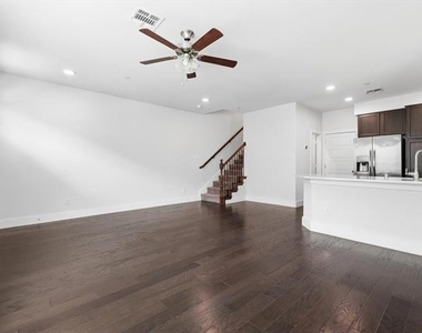 2419 Magalia Lane - Photo Thumbnail 14