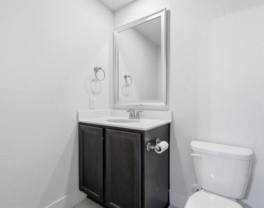 2419 Magalia Lane - Photo Thumbnail 16