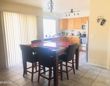 12860 W Monte Vista Road - Photo Thumbnail 9