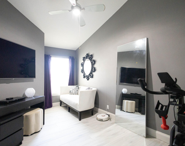 8115 Bellagio Lane - Photo Thumbnail 18