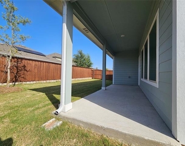 11304 West Pond Drive - Photo Thumbnail 36