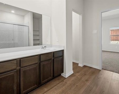 11304 West Pond Drive - Photo Thumbnail 27