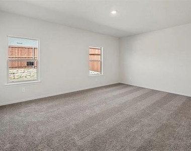 11304 West Pond Drive - Photo Thumbnail 23