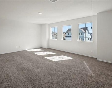 11304 West Pond Drive - Photo Thumbnail 15