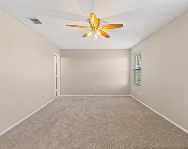 4717 Waterford Drive - Photo Thumbnail 17