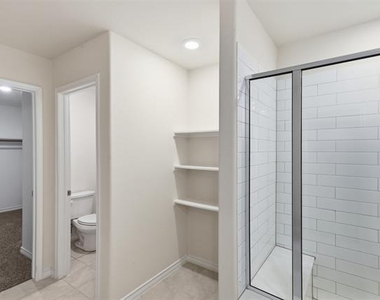 415 Boston Road - Photo Thumbnail 21