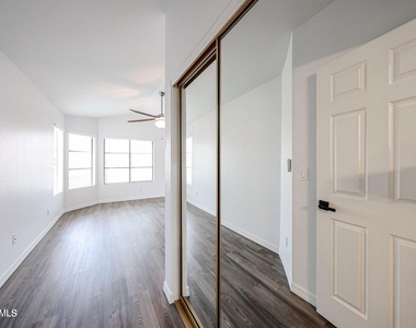 9429 E Camino Del Santo -- - Photo Thumbnail 17