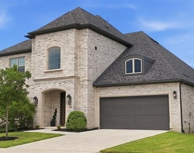 1860 Ellington Drive - Photo Thumbnail 28
