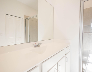 5303 Flannigan Way - Photo Thumbnail 7