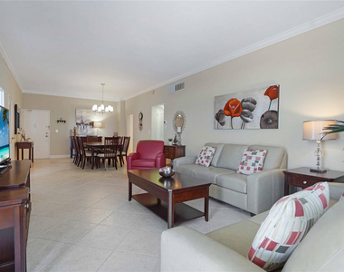 4250 Galt Ocean Drive - Photo Thumbnail 11