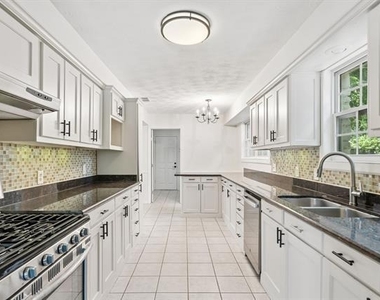 9028 Fringewood Drive - Photo Thumbnail 13