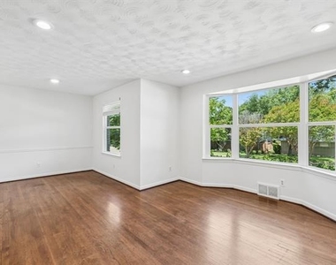 9028 Fringewood Drive - Photo Thumbnail 2