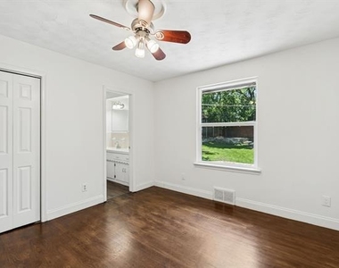 9028 Fringewood Drive - Photo Thumbnail 16