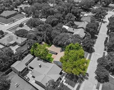 9028 Fringewood Drive - Photo Thumbnail 30