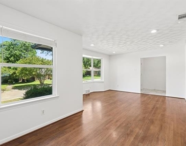 9028 Fringewood Drive - Photo Thumbnail 5