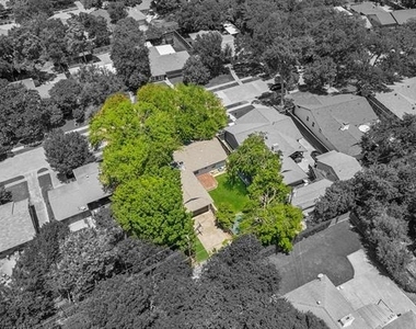 9028 Fringewood Drive - Photo Thumbnail 32