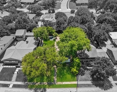 9028 Fringewood Drive - Photo Thumbnail 29