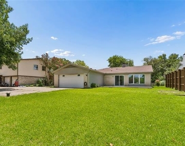 5517 Castleview Lane - Photo Thumbnail 34