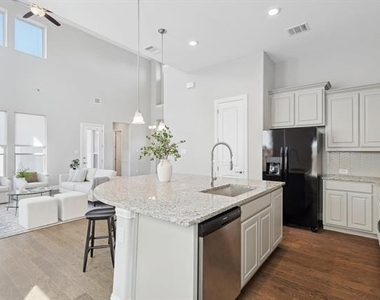 727 Waterbrook Parkway - Photo Thumbnail 1