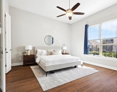 727 Waterbrook Parkway - Photo Thumbnail 13