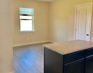 5936 Garnet Hill Lane - Photo Thumbnail 10