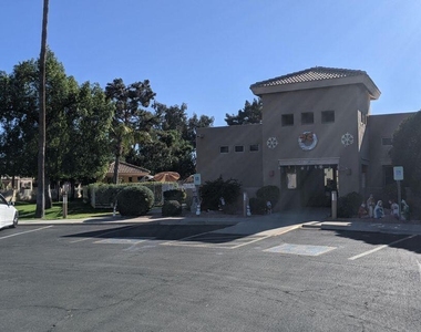 14562 W Moccasin Trail - Photo Thumbnail 19