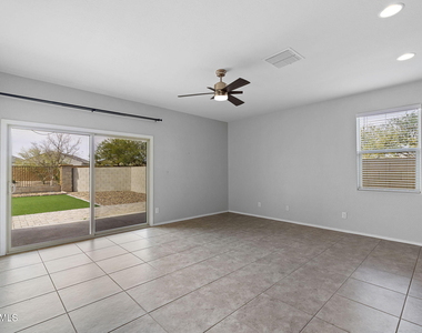 17878 N Pietra Road - Photo Thumbnail 8