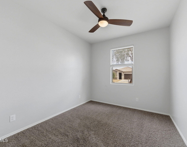 17878 N Pietra Road - Photo Thumbnail 24