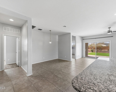 17878 N Pietra Road - Photo Thumbnail 6