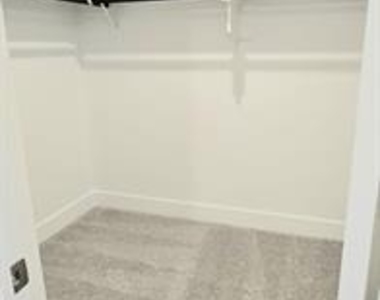 3010 Eleanor Drive - Photo Thumbnail 19