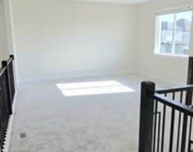 3010 Eleanor Drive - Photo Thumbnail 4