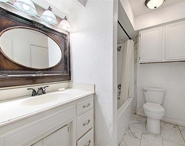 15889 Preston Road - Photo Thumbnail 11