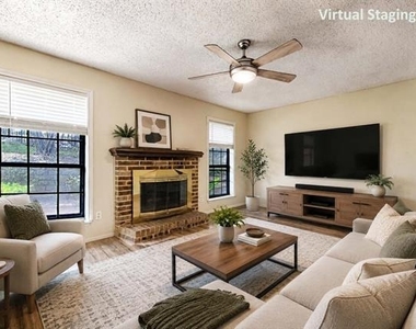 15889 Preston Road - Photo Thumbnail 3