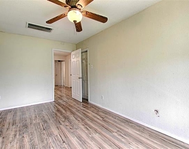 15889 Preston Road - Photo Thumbnail 18