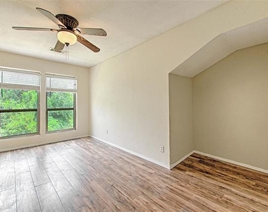 15889 Preston Road - Photo Thumbnail 17